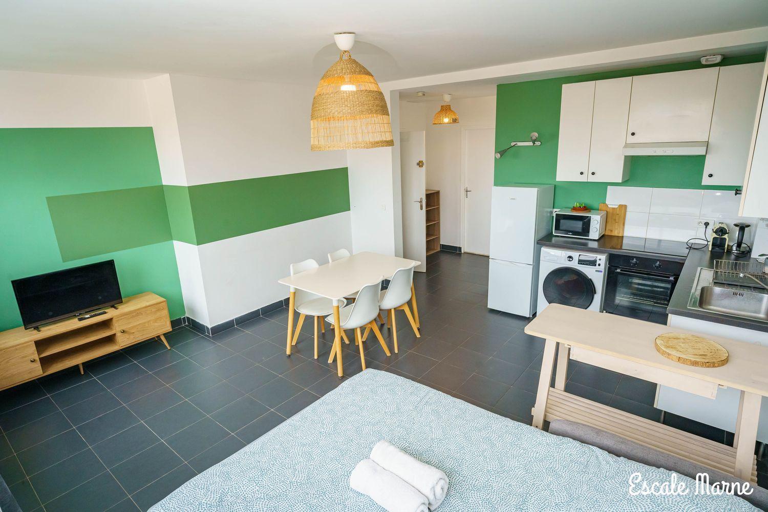 Escale-Marne Fr - 201 - Free Parking - Free Luggage Storage - All Equipped - Linen Included - Washing Machine - Luxury Emma Mattress 160X200 - 10Mn Walk Metro 8 - Rer A - Panoramic View - From 1 To 6 Guests Maisons-Alfort Eksteriør billede